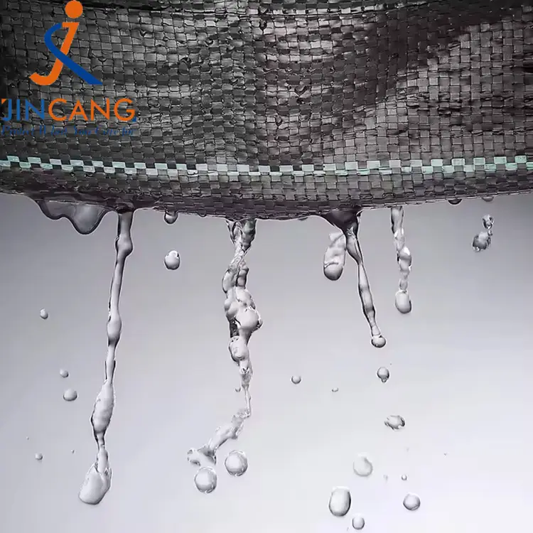 Odolná rohož buriny